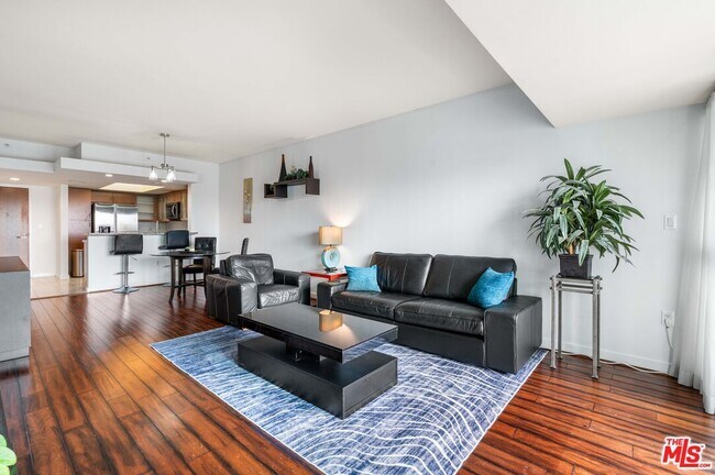 Photo - 13700 Marina Pointe Dr Unit 510