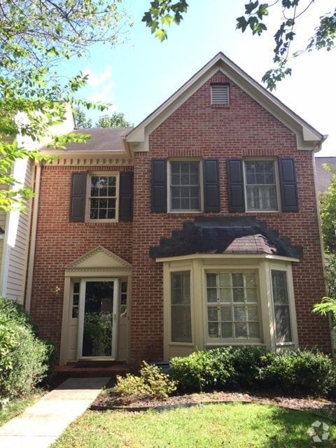 Building Photo - 512 Salem Woods Dr SE Rental