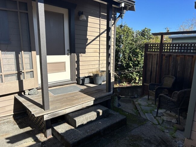 Photo - Lovely 1 Bedroom, 1 Bathroom Unit in West Petaluma