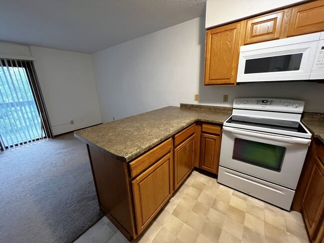 Photo - 2635 Westwinds Dr Unit 4