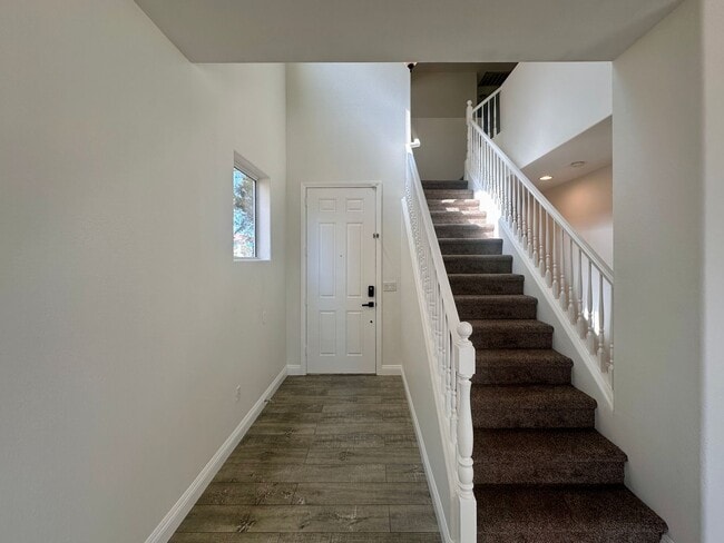 Photo - 4 BED 3 BATH HOME W/BONUS ROOM IN GATED COMMUNITY