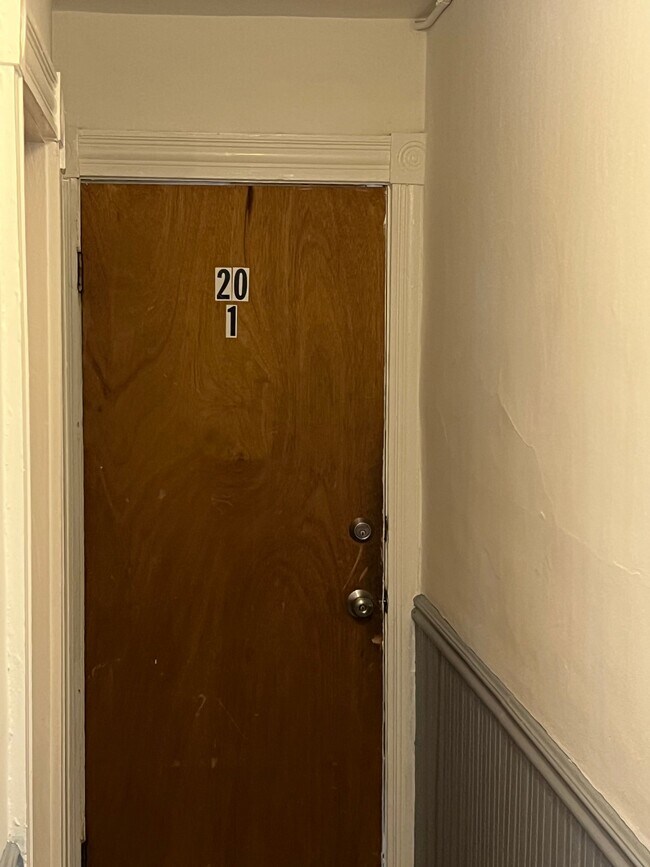 20 Social St Unit 1