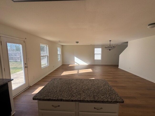 Photo - 172 Cloverbrook Dr