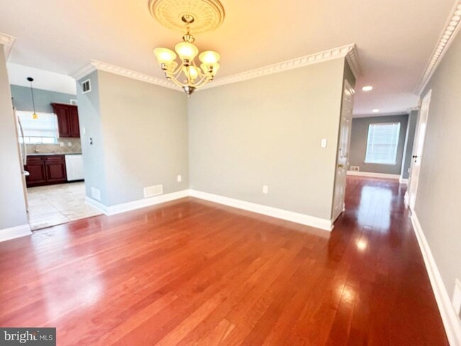 Photo - 37 Richards Rd