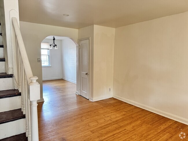 Building Photo - 2019 Harman Ave Rental