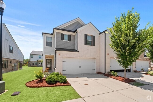 Building Photo - Gorgeous 3 BR/2.5 BA Townhome in Marietta-...