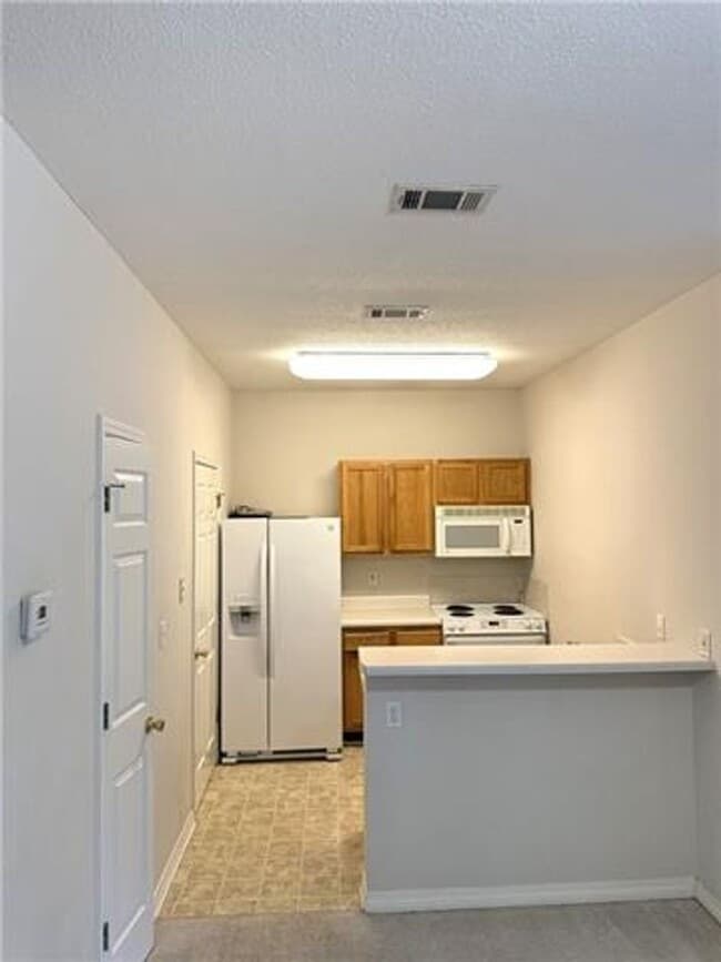 Photo - 1 Bedroom, 1 Bathroom Condo, Gated Community