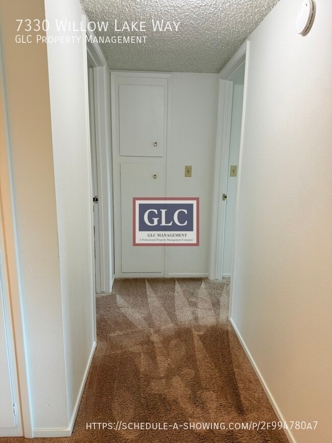 Photo - 7330 Willow Lake Way