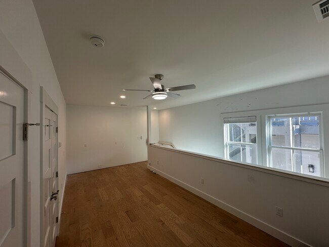 Photo - 530 E Park Ave Unit D