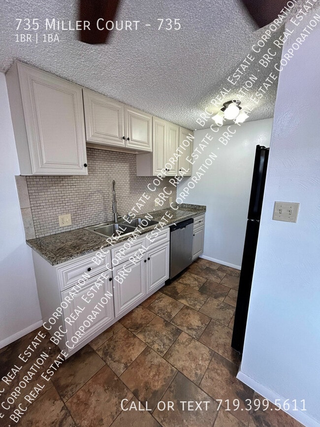 Building Photo - 735 Miller Ct Unit 735 Rental