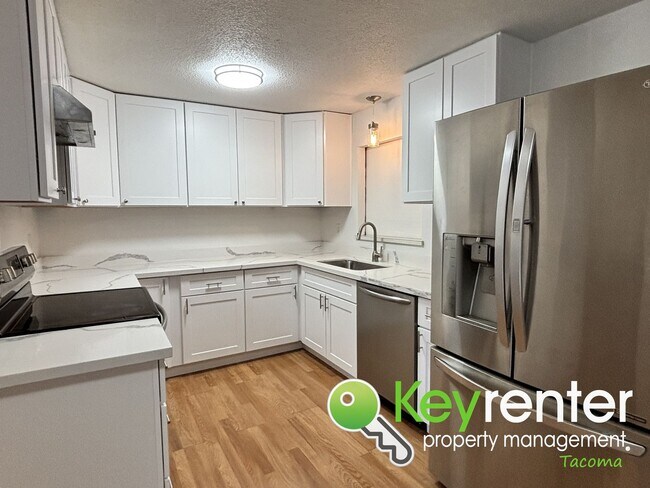 Photo - Freshly Remodeled 4 Bedroom Tacoma Rental ...