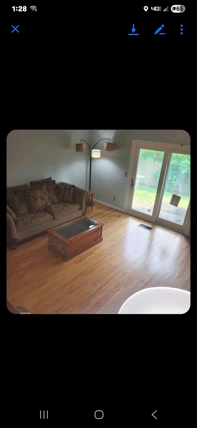 Photo - 44 Northbrook Ct