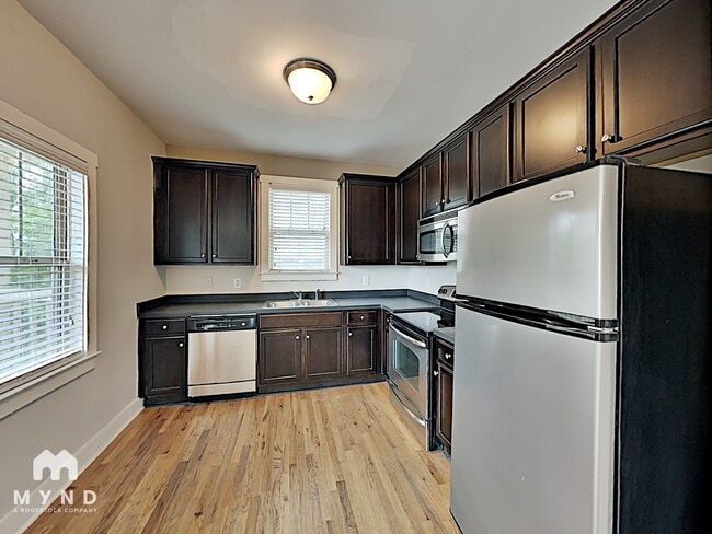 Photo - 171 Herring St