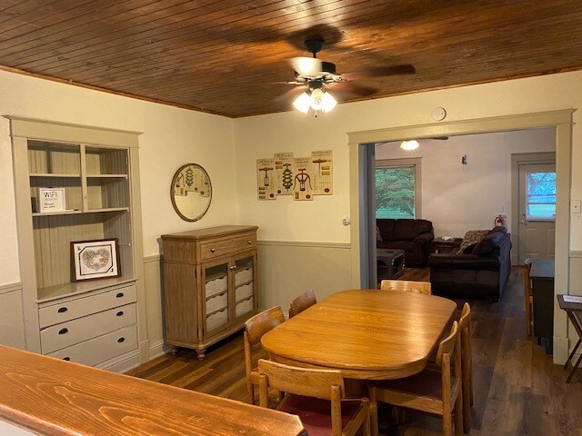 Photo - 33 Maple Ave