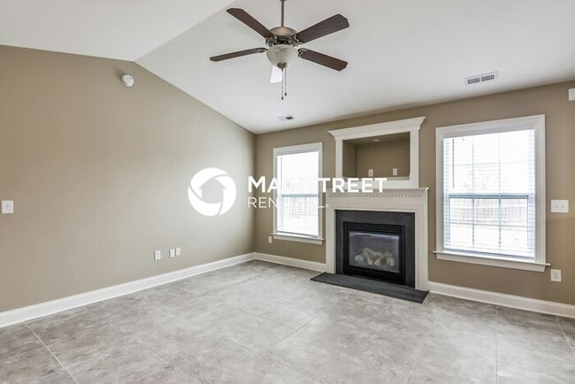 3 Bedroom Pet-Friendly Home in Fuquay-Varina, NC with Main Street Renewal