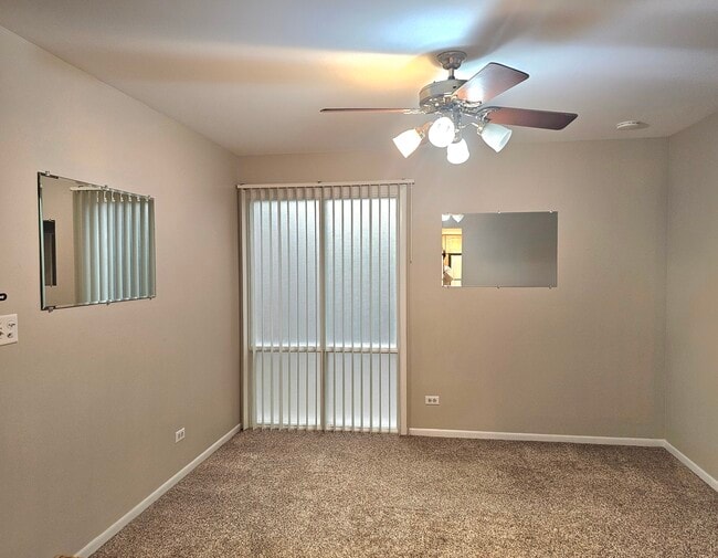 Photo - 350 Brainerd Ave Unidad 7A