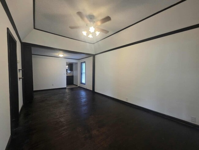 Photo - Charming Corner lot for rent!