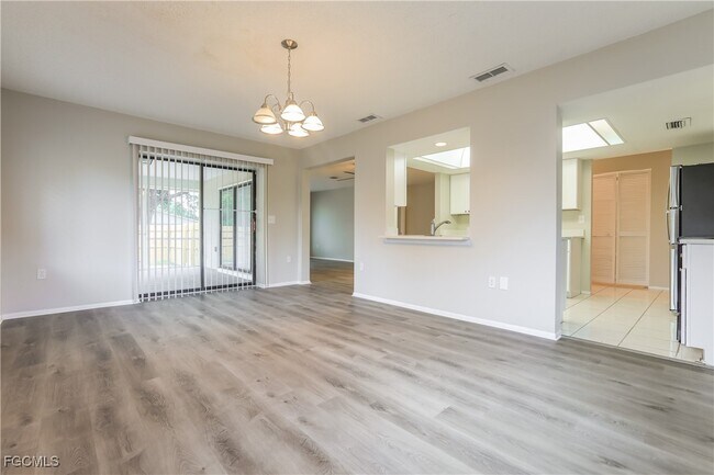 Photo - 360 Gulf Breeze Blvd