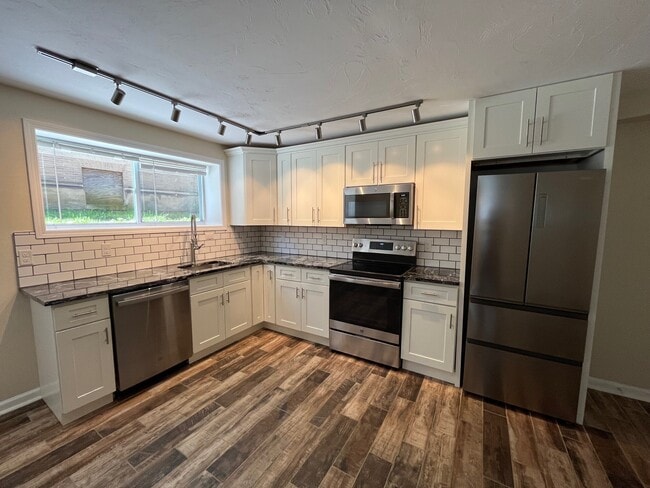 Photo - 625 North Negley Avenue