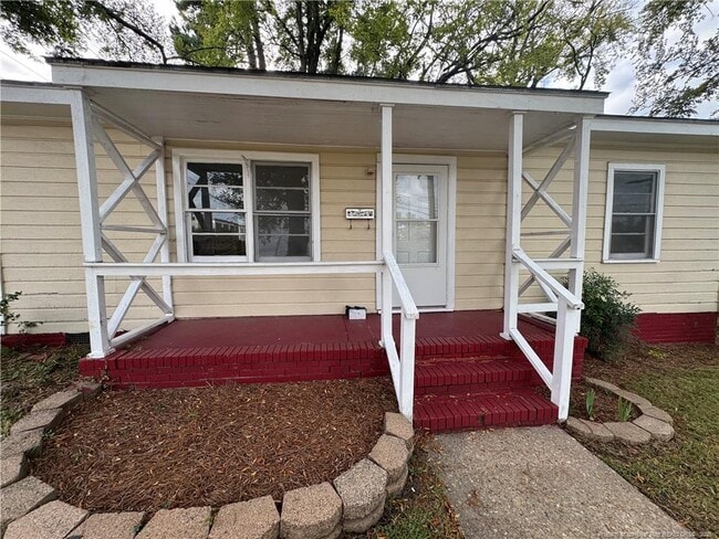 Building Photo - 226 Fountainhead Ln