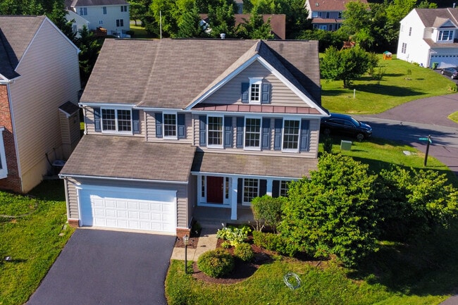 Photo - 35270 Overlook Dr