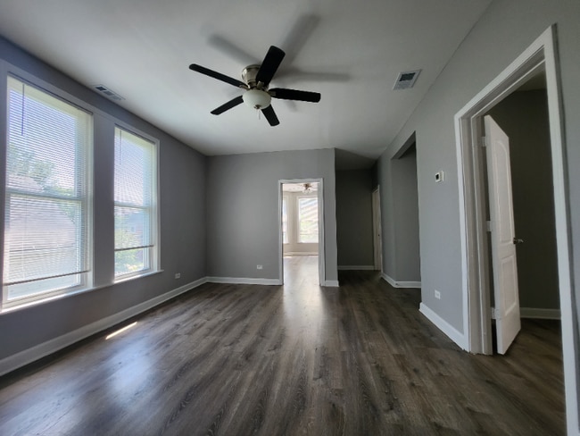 Photo - 7308 S Kenwood Ave Unidad 2