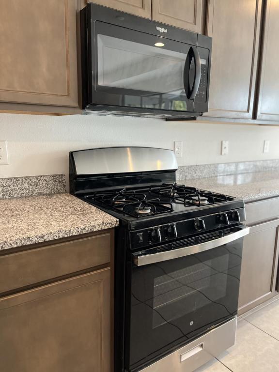 Photo - 19736 Lonesome Pine Dr