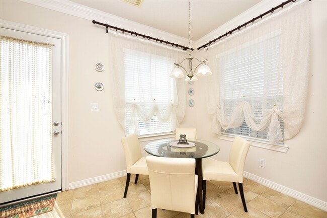 Building Photo - 1226 Sopris Dr