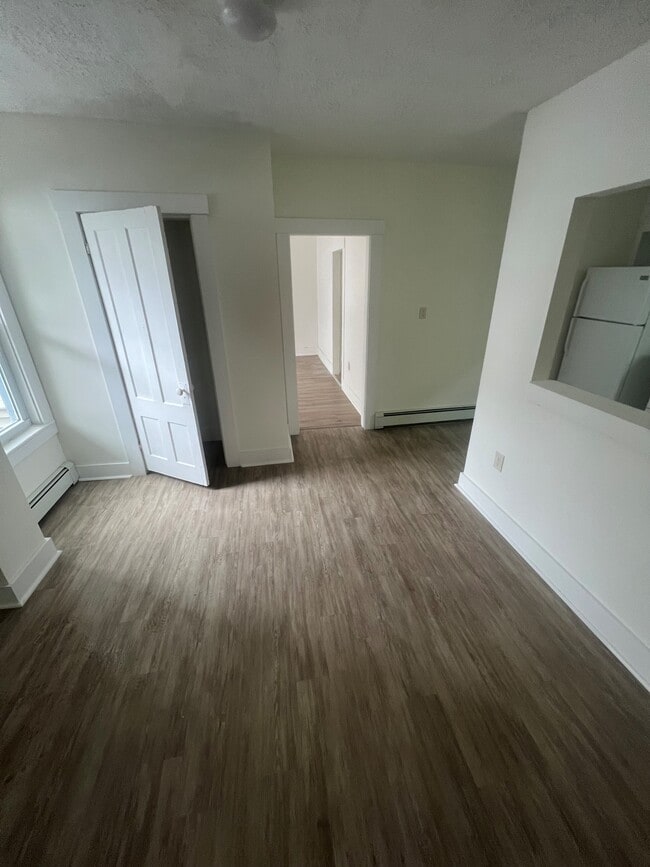 Photo - 75 1/2 Kinsley St Unit APT A