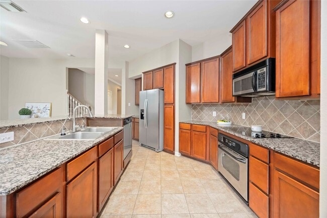 Building Photo - 17711 Brair Arbor Rental