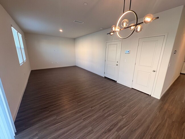 Photo - Beautiful Home for rent in Hanford, Ca