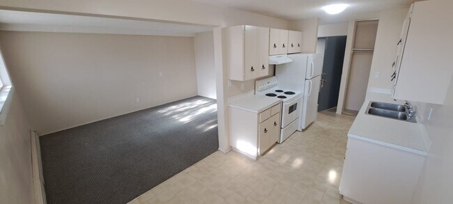 Photo - 4507-144 44 Ave Unit 103