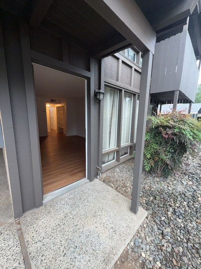 Photo - 615 Rancheria Dr Unit 2