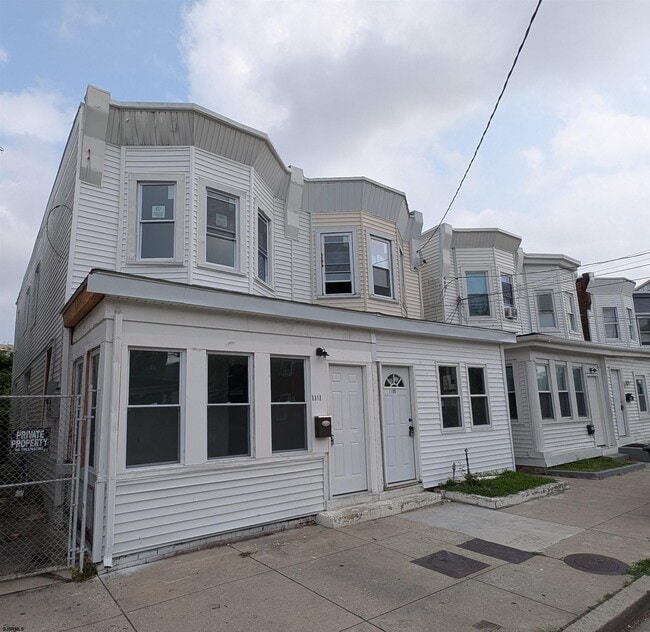 Photo - 1111 Adriatic Ave
