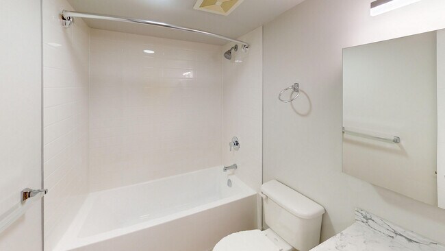 Photo - 2183 West 44th