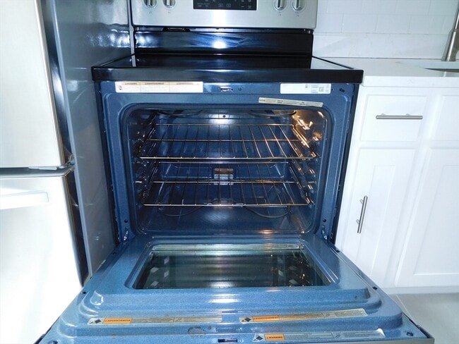 Photo - 80 Carmel Rd Unit 3