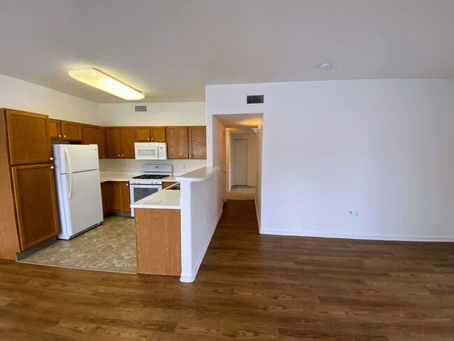 Photo - 8765 W Berry Ave Unit 101