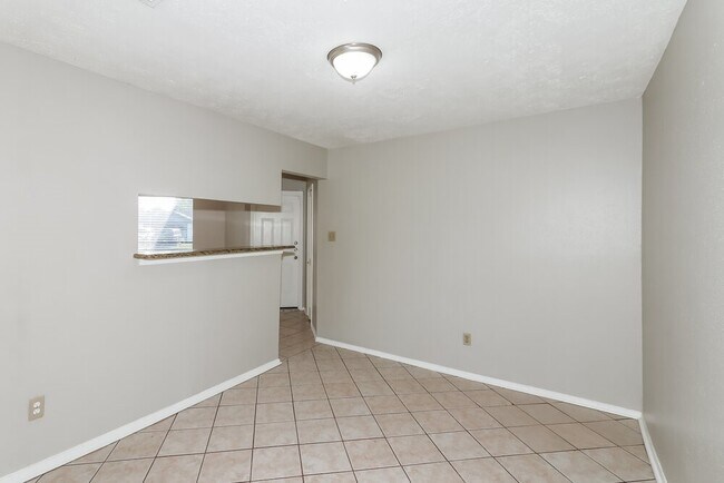 Photo - 10111 King Ranch Ln