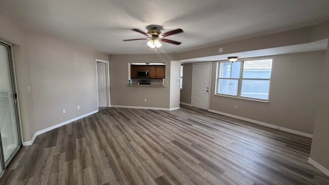 Building Photo - 3302 SE Aster Ln Unit B265