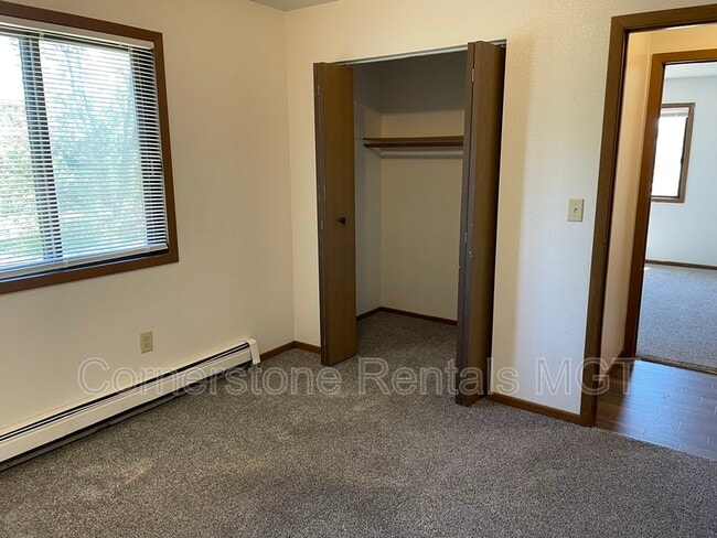 Photo - 1515 14th Ave E