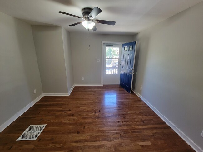 Photo - 84 Sylvan Ave Unidad 1