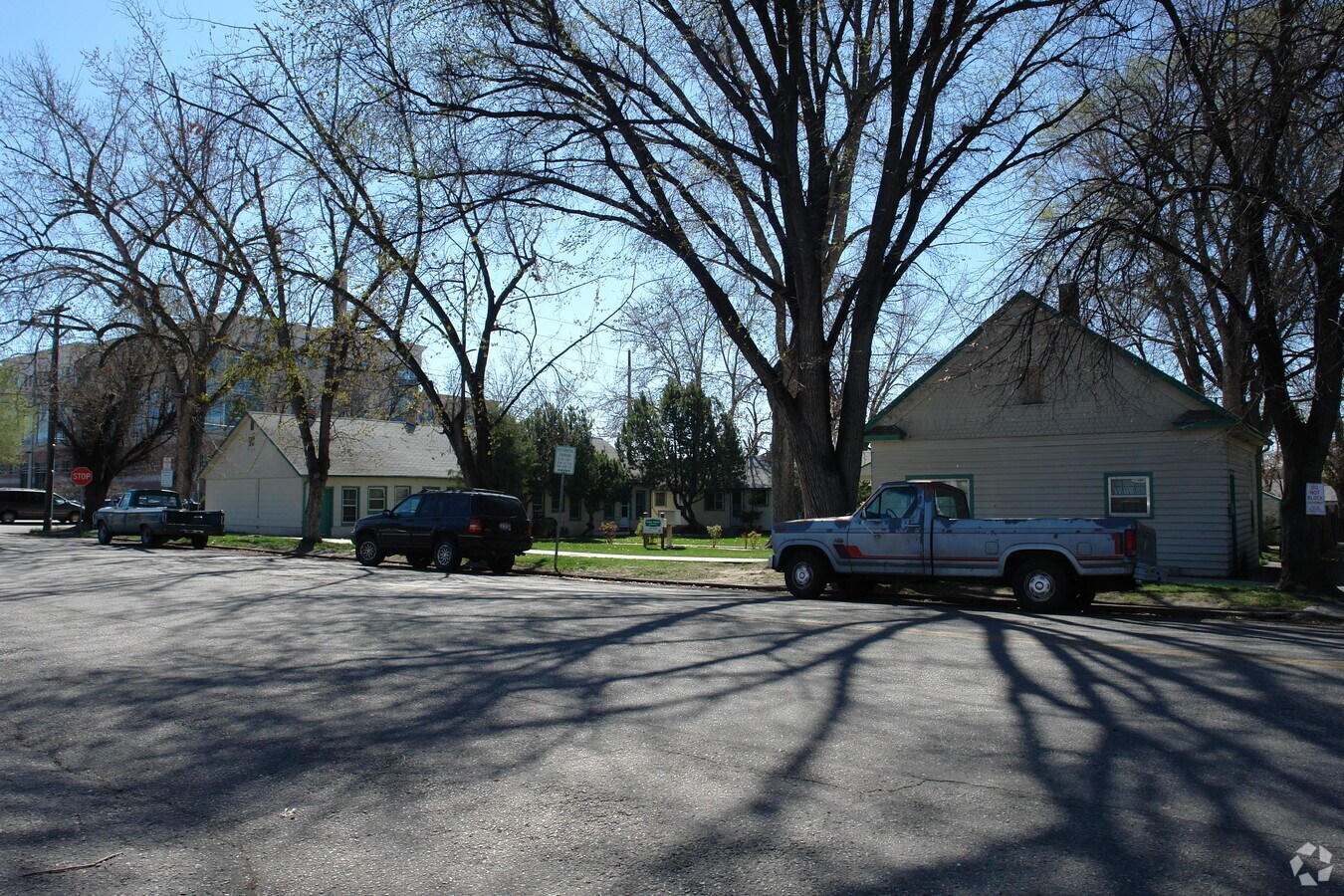 Photo - Grove Street Apartments