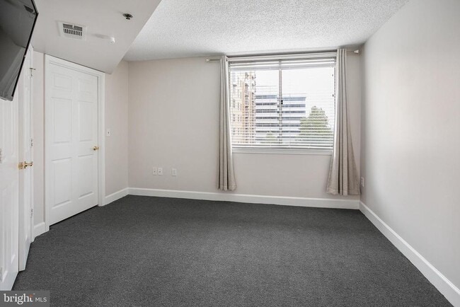 Photo - 1276 N Wayne St Unit 501