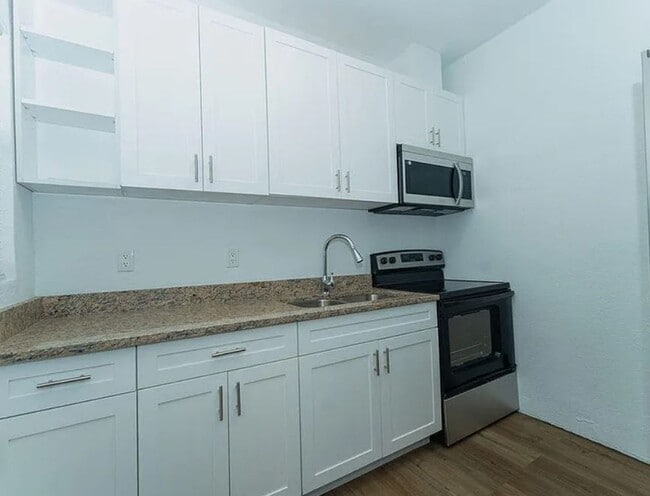 Photo - 624 S 12th St