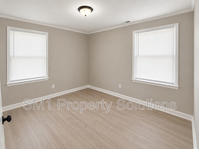 Photo - 1235 Elmer St