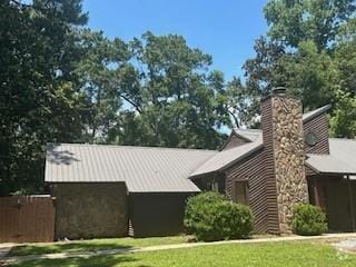 Building Photo - 3876 Higgins Rd Rental