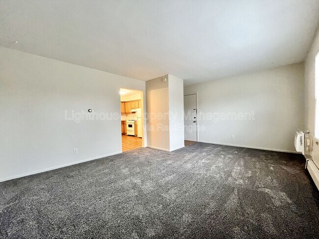 Photo - 971 McCarty St NW