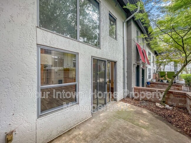Photo - 195 Arizona Ave NE Unit 117