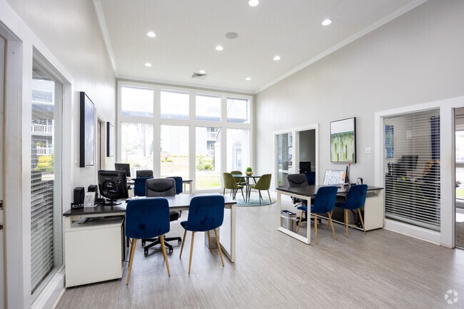 Oficina de arrendamiento - Wood Terrace