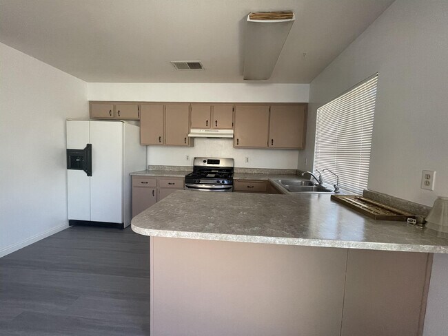 Photo - 4936 Ronan Dr